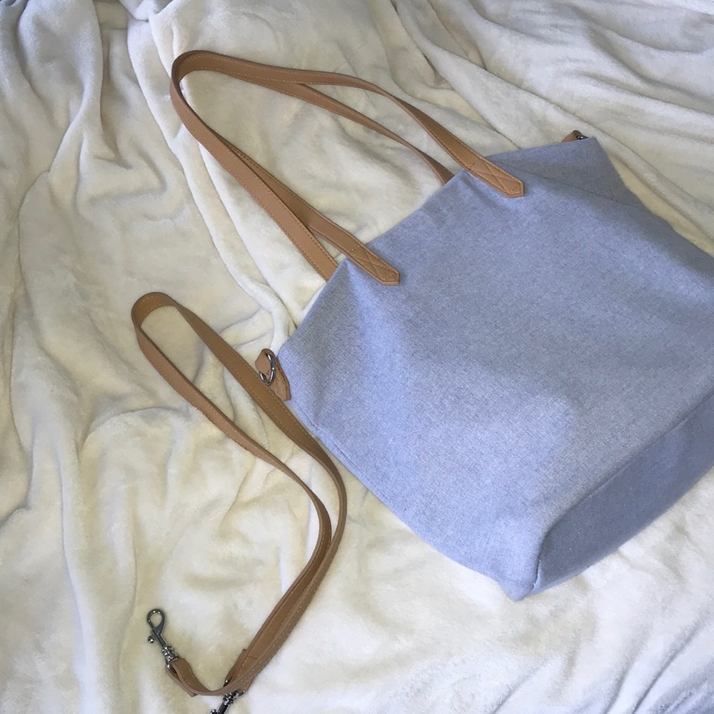 Light blue tote bag